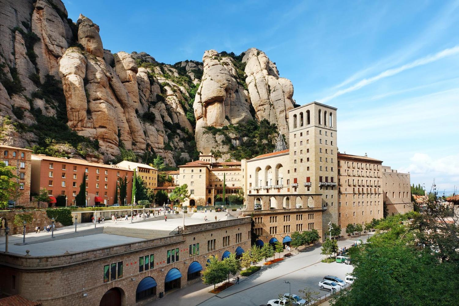 Montserrat Monastery and Mountain - BARCELONA PRIVATE TOUR