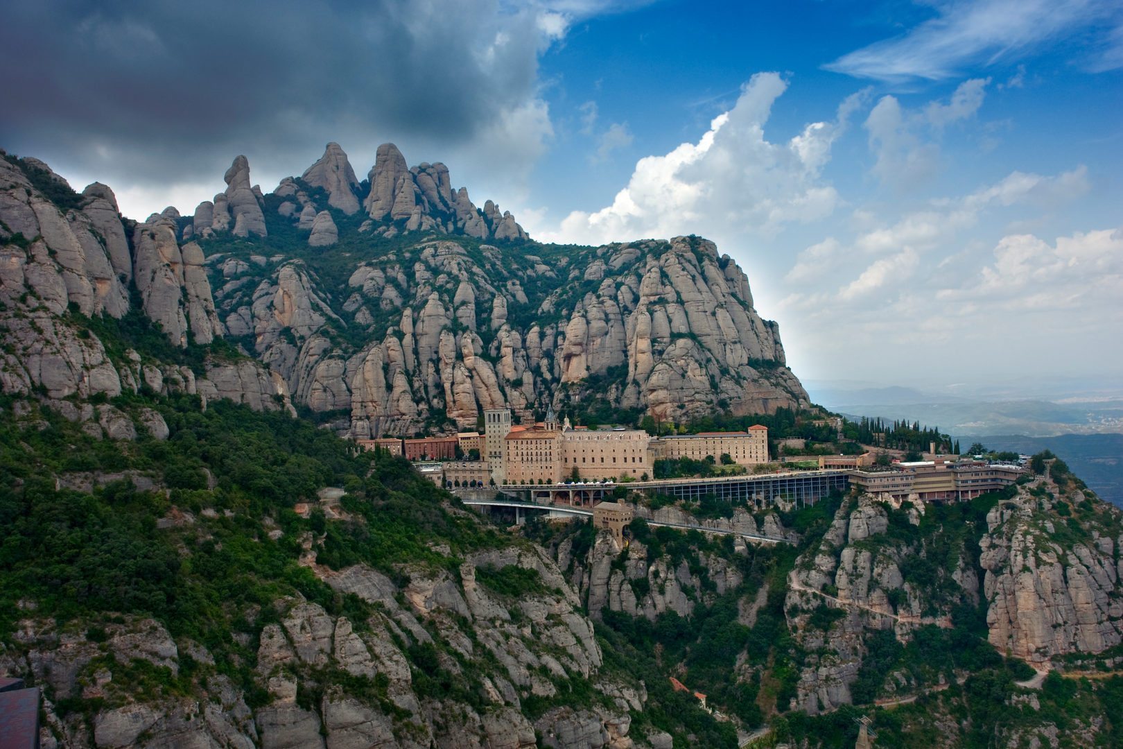 trip montserrat barcelona