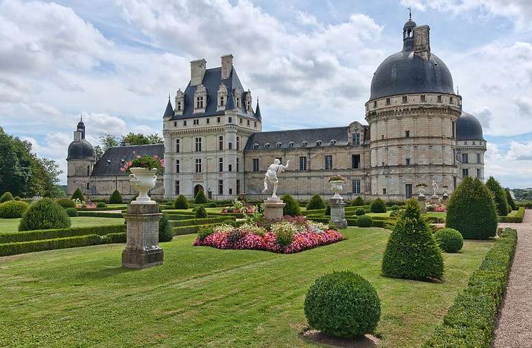 Private day tour to Loire valley castles