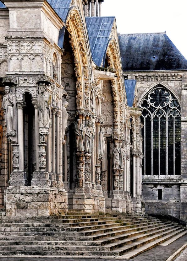 Chartres porch