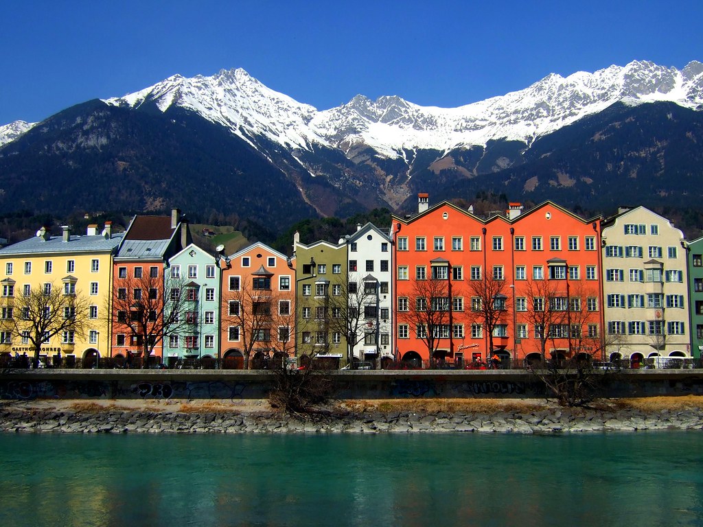 Private Tour of Innsbruck and Swarovski Kristallwelten