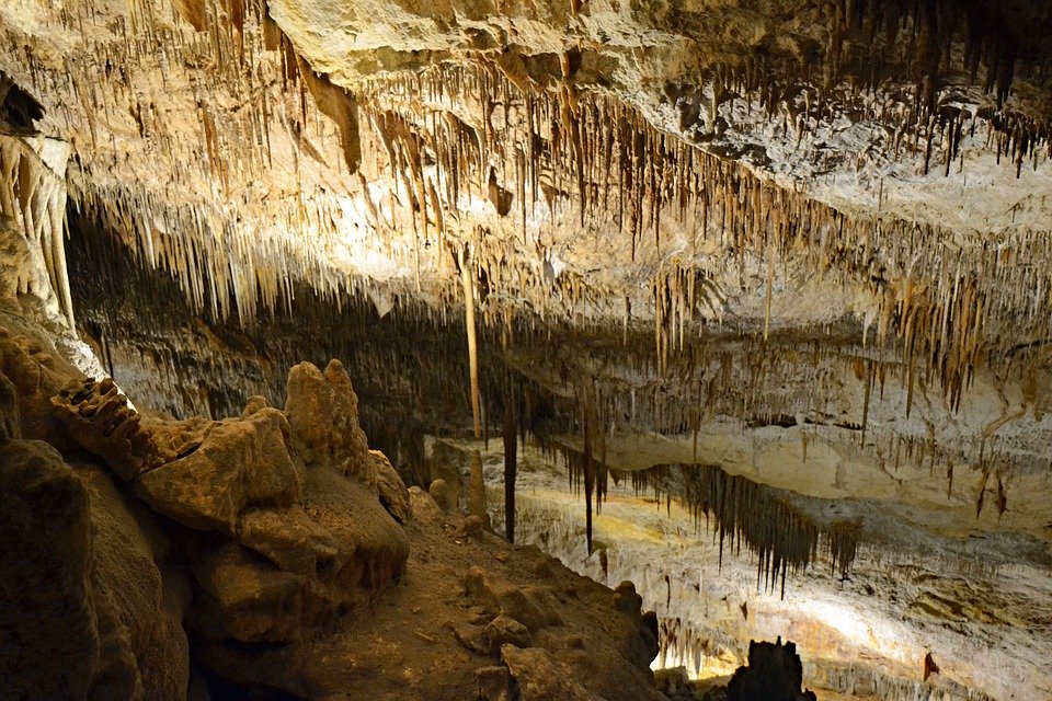 Private Caves of Drach Tour