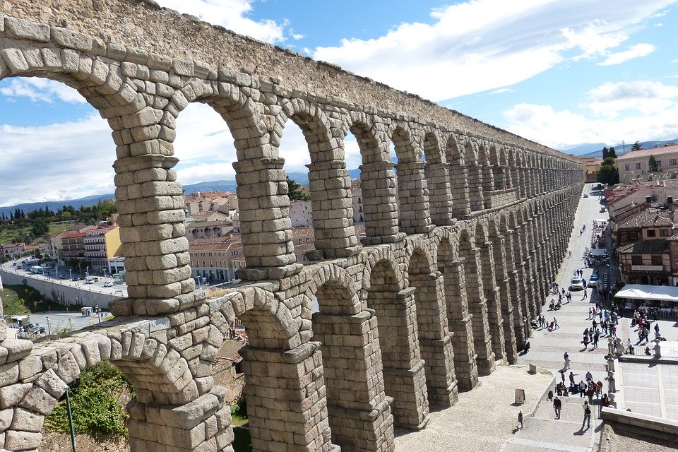 Visite privée d'Avila et de Ségovie au départ de Madrid