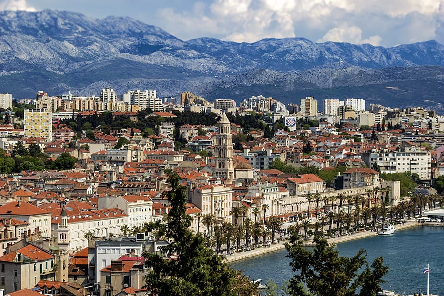 Visite privée de Trogir et Split au départ de Zadar