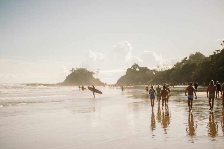 Private Byron Bay and Crystal Castle Tour from Brisbane