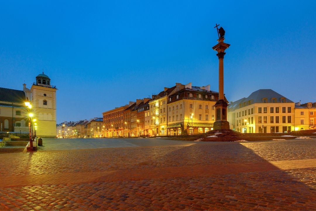 The 10 largest squares in Europe Tourtravel & more