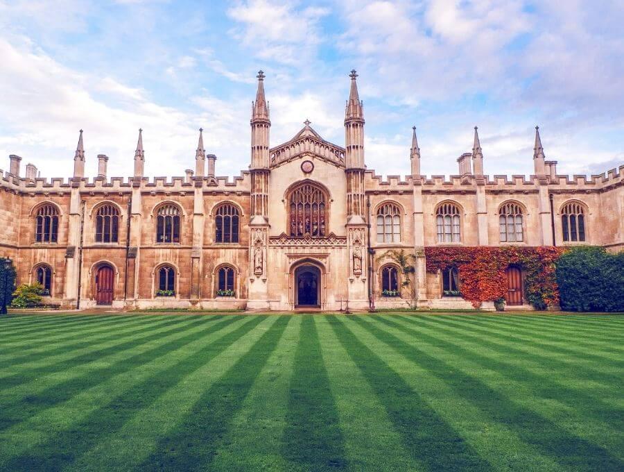 Private Tour to Oxford and Cambridge