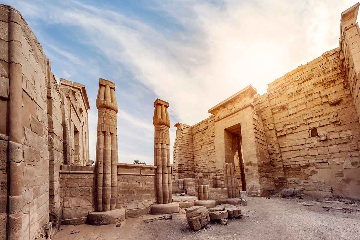 Private Tour to Valley of the Nobles, Medinet Habu and Deir el-Medina