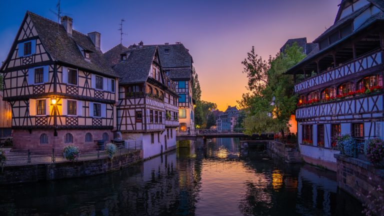 Tour privado a Baden-Baden, Selva Negra y Estrasburgo desde Frankfurt