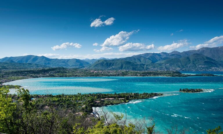 Excursión privada de un día por Verona y el Lago de Garda