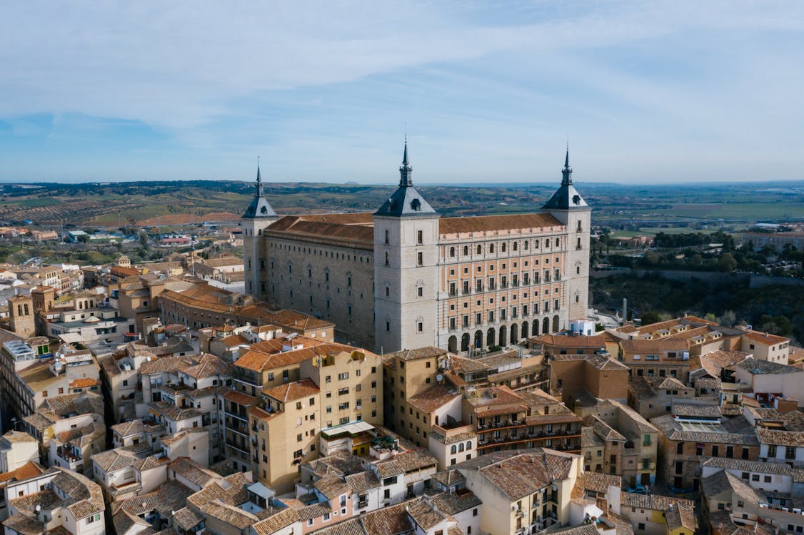 Tour privado de Toledo, Ávila y Segovia desde Madrid