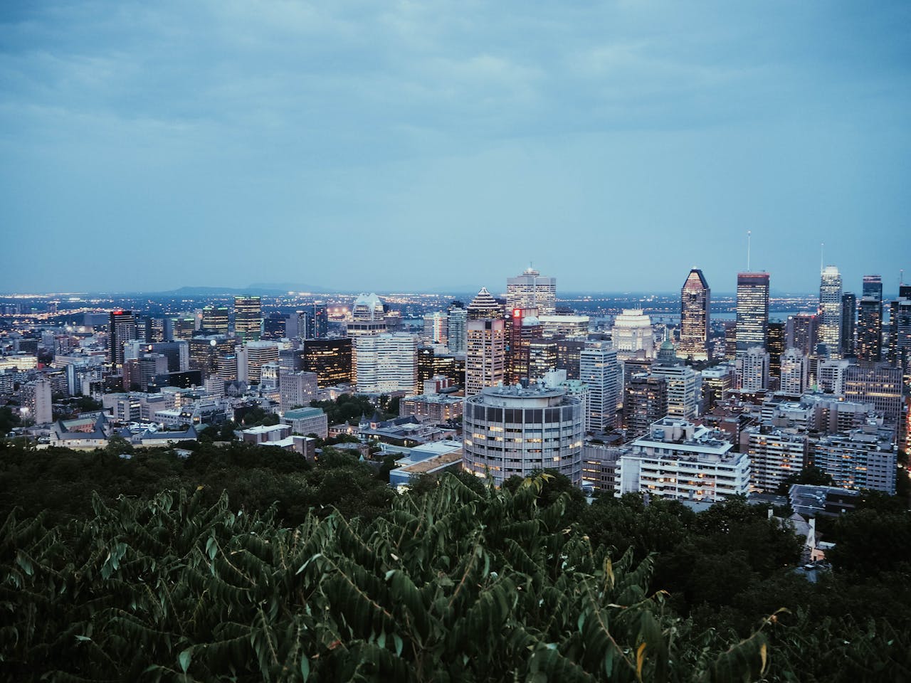 Private Walking Tour: Old Montreal and Underground City