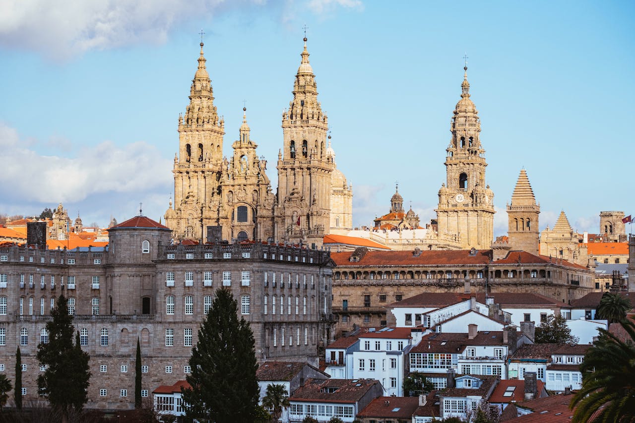 Private Walking Tour: Santiago de Compostela Cathedral and Museum