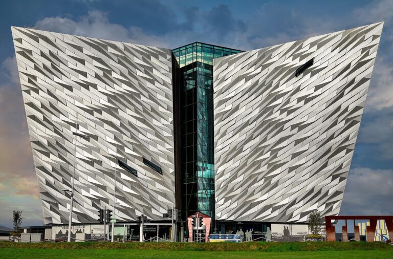 Tour privado de Belfast y la Calzada de los Gigantes