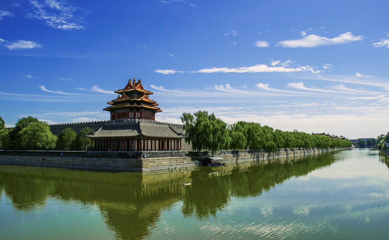 Private River Cruise Experience in Hong Kong