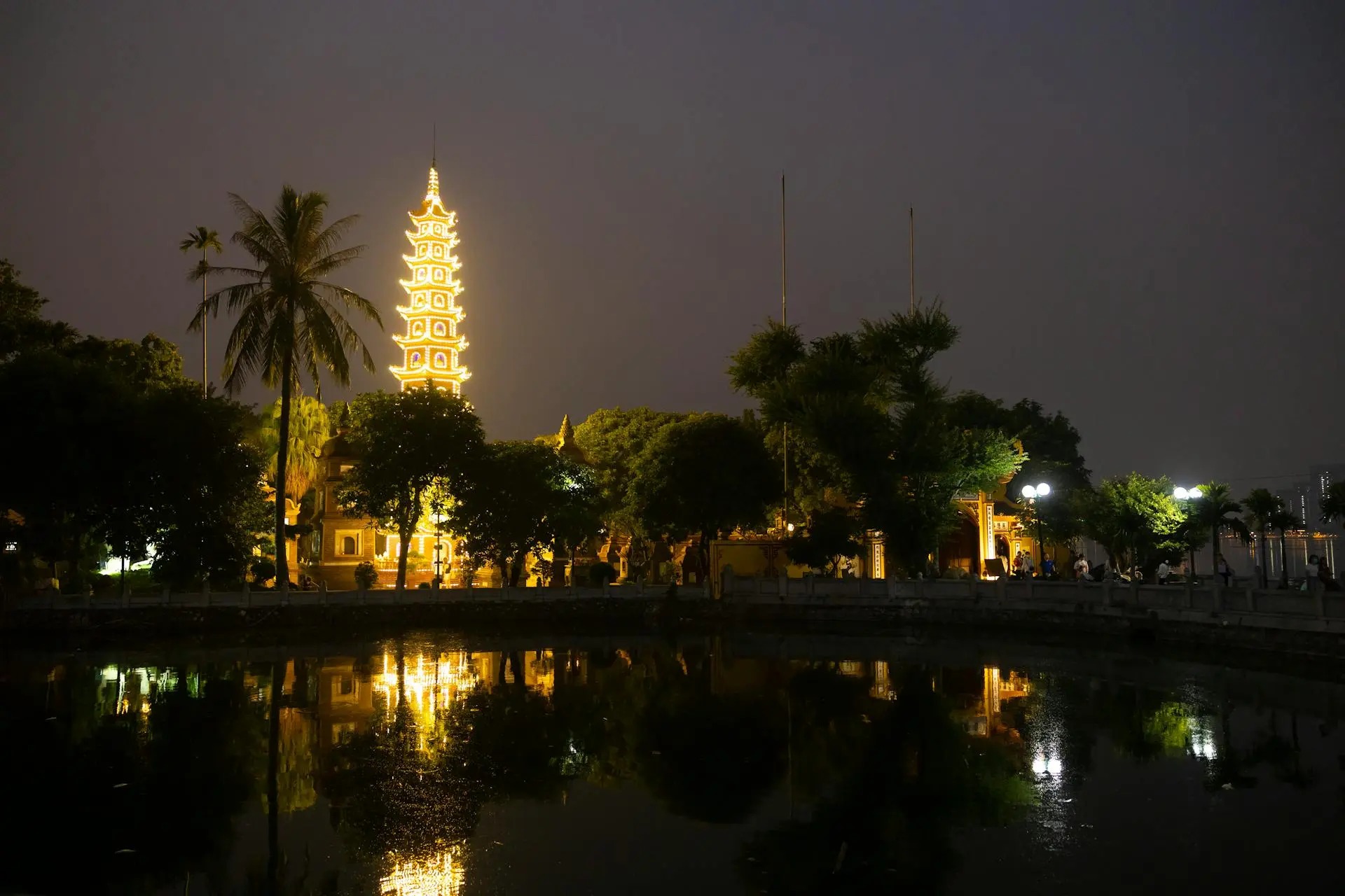 Tour Privado Nocturno de Hanoi